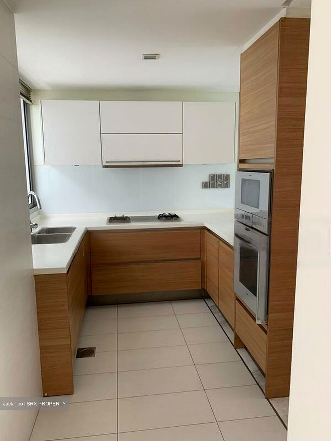 Suites @ Cairnhill (D9), Apartment #460648731